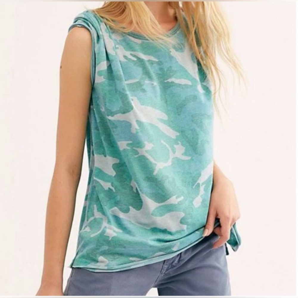 Free People Tourist Tee in Teal Camo- size XS - Picture 3 of 6